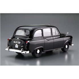 Aoshima 05967 1/24 FX-4 London Black Cab `68