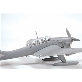 Zvezda 7323 Ju-87 Stuka w/Ski 1/72