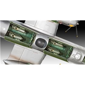 Revell 03850 1/48 B-29 Super Fortress