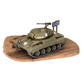 Revell 03323 1/76  M24 Chaffee