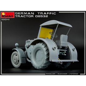 Mini Art 1:35 D8532 - GERMAN TRAFFIC TRACTOR