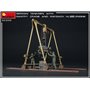 Mini Art 1:35 GERMAN TANKMEN WITH GANTRY CRANE AND MAYBACH HL 200 ENGINE