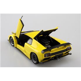 Aoshima 1:24 Lamborghini Diablo GT