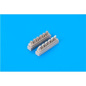 Eduard LOOK PLUS 1:32 P-40E L��Kplus