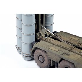 Zvezda 1:72 S-400 Triumf SA-21 Growler - RUSSIAN LAUNCH VEHICLE