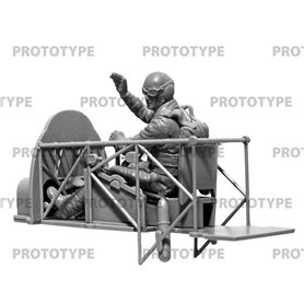 ICM 32111 WWII Axis Pilots in the cockpit (German, Italian, Japanese) (100% new molds)