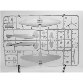Arma Hobby 1:72 Yakovlev Yak-1B - SOVIET ACES - LIMITED EDITION