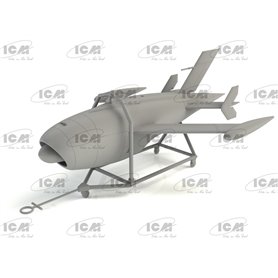 ICM 48400 Q-2A (KDA-1) Firebee with trailer (1 airplane and trailer)