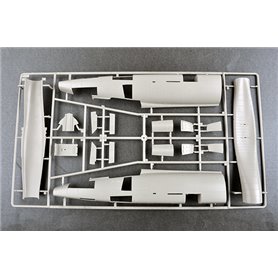Trumpeter 1:32 F-100C Super Sabre