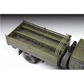 Zvezda 1:35 Russian military 2-axle truck K-4350