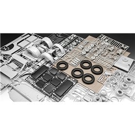 Revell 03500 Kubelwagen Typ 82 Platinum Edition
