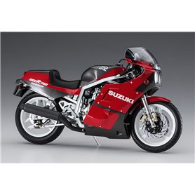 Hasegawa 21730 Suzuki GSX-R750R (1986)