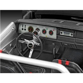 Revell 07693 1/25 Fast & Furious Dominics 1970 Dodge Charger 