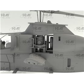 ICM 1:32 AH-1G Cobra - EARLY PRODUCTION - US ATTACK HELICOPTER