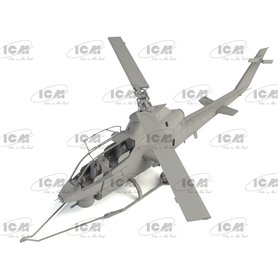 ICM 32060 + ICM 3001 AH-1G Cobra + Acrylic Paint Set