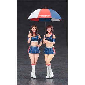 Hasegawa FC09-29109 Paddock Girls Figure