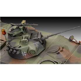 Revell 03321 1/35 SpPz.2 Luchs mit 3D-Puzzle