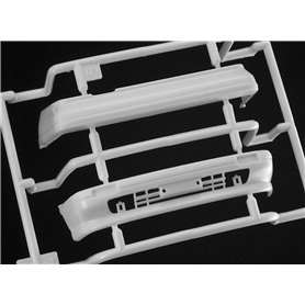Hasegawa 1:24 Nissan Bluebird 4Door Sedan 2000 - SSS ATTESA LIMITED (U12 LATTER TYPE) (1989) - LIMITED EDITION