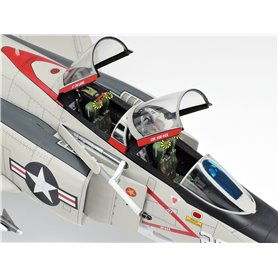 Tamiya 61121 1/48 McDonnell Douglas F-4B Phantom II