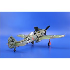 Eduard 1:48 Focke Wulf Fw-190 D-11 / D-13 - ProfiPACK 