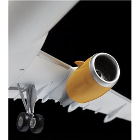Zvezda 7040 Civil Airliner Airbus A321ceo