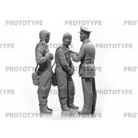 ICM 1:32 WWII CHINA GUOMINDANG AF PILOTS