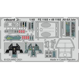 Eduard 1:48 AV-8A late dla Kinetic