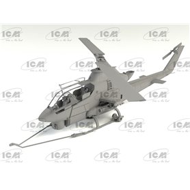 ICM 1:32 AH-1G Cobra - W/VIETNAM WAR US HELICOPTER PILOTS