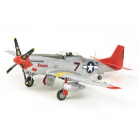 Tamiya 1:48 North American P-51D Mustang Tuskegee Airmen