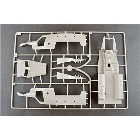Trumpeter 1:35 BTR-152K1 APC