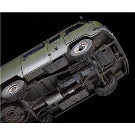 Zvezda 1:35 UAZ 3909 - RUSSIAN MILITARY VAN