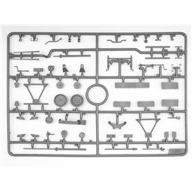 ICM 1:35 BM-13-16 ON G7107 CHASSIS W/SOVIET CREW