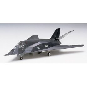 Tamiya 1:72 Lockheed F-117A Stealth