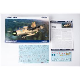 Eduard 1:48 MiG-21SMT - WEEKEND edition 