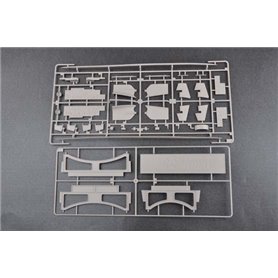 Trumpeter 1:200 USS Iowa BB-61 1944