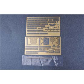 Trumpeter 1:200 USS Iowa BB-61 1944