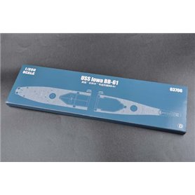 Trumpeter 1:200 USS Iowa BB-61 1944