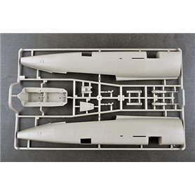 Trumpeter 1:32 F-100F Super Sabre