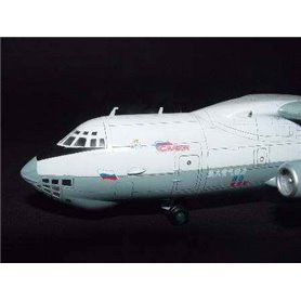 Trumpeter 1:144 Ilyushin Il-78 Midas