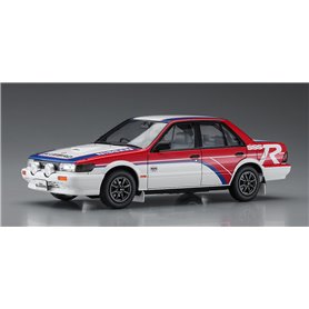 Hasegawa 1:24 Nissan Bluebird 4DOOR Sedan SSS-R (U12) - LATE 1990