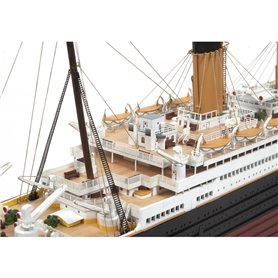 OcCre 1:300 Titanic