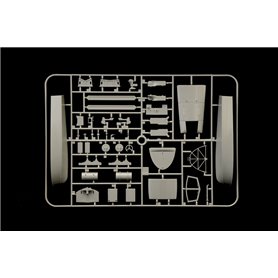 Italeri 1:35 M.T.M. Barchino - W/CREW