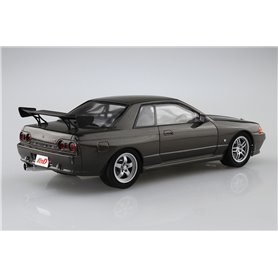 Aoshima 1:24 Initial-D4 Rin Hojyo BNR32 Nissan Skyline GT-R