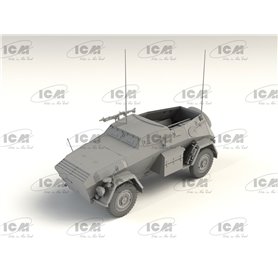 ICM 35112 Sd.Kfz. 247 Ausf.B with MG 34 machine gun