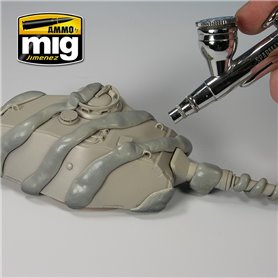 AMIG8012 CAMOUFLAGE MASKING PUTTY