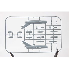 Eduard 1:72 MiG-15 - WEEKEND edition