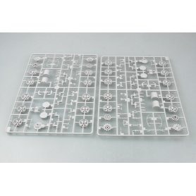 Trumpeter 1:35 Russian T-62 Mod 1972