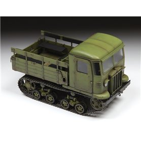 Zvezda 3663 STZ-5 Soviet Artillery Tractor  1/35