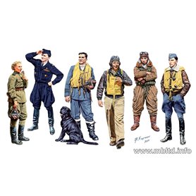 MB 1:32 FAMOUS PILOTS OF WWII - KIT 1 