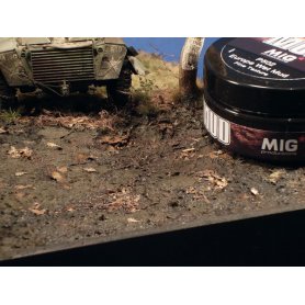 MIG Europe Dry Mud Fine- sucha ziemia gładka